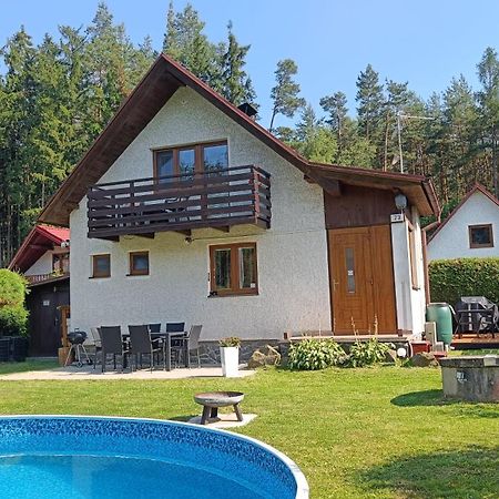 Chata Marecek - V Lesni Osade U Reky Luznice Skalice Εξωτερικό φωτογραφία